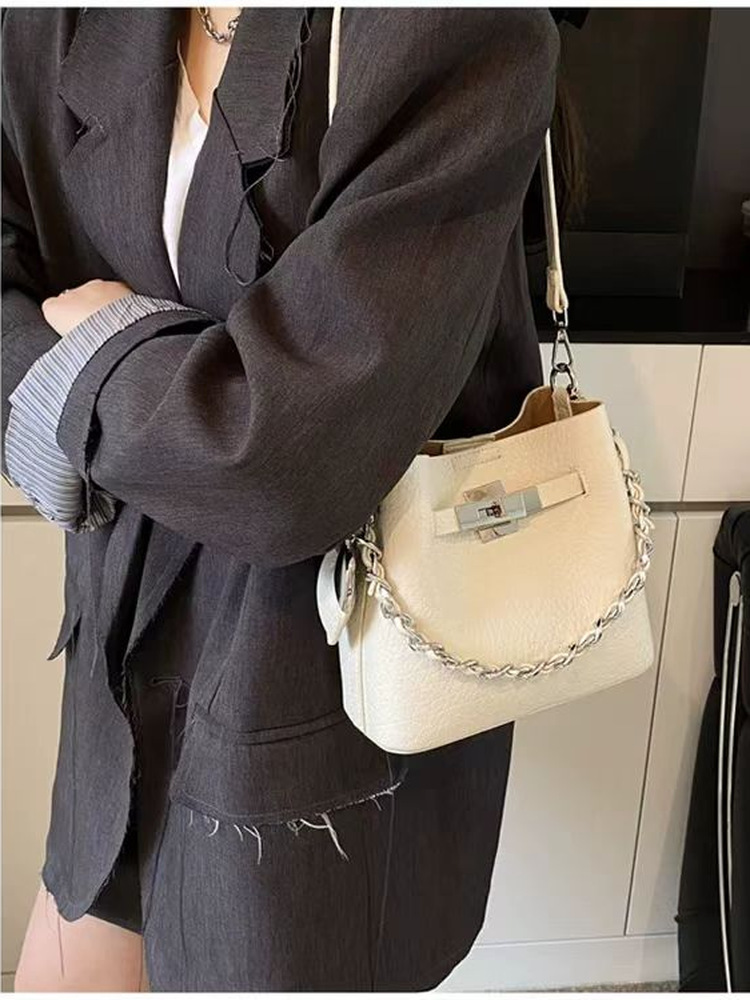 Trendy Women's Bucket Bag Cros - Luxury Bags Medium Size ulasan dan harga