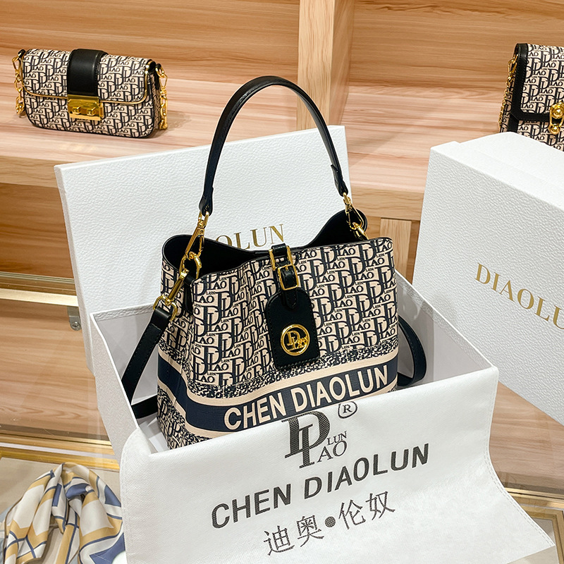 Popular Classic Ladies Handbag - Luxury Bags For Sale ulasan dan harga