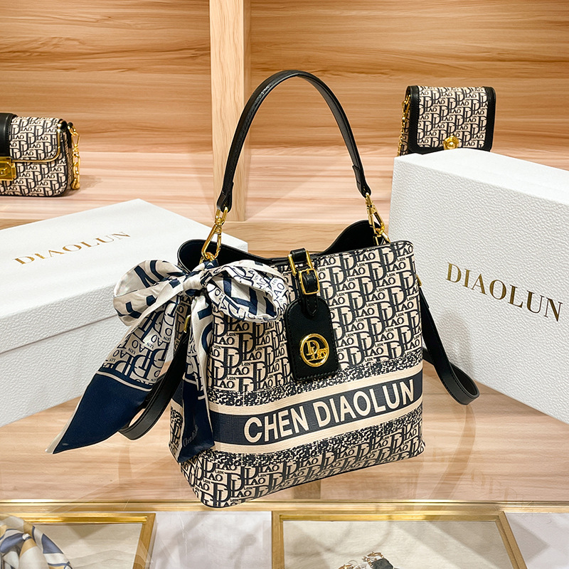 Popular Classic Ladies Handbag - Luxury Bags For Sale ulasan dan harga