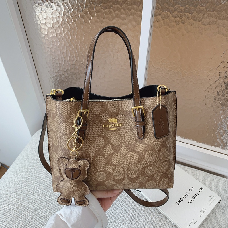 Elegant Monogram Tote Bag in C - Tote Bag Leather Monogram ulasan dan harga